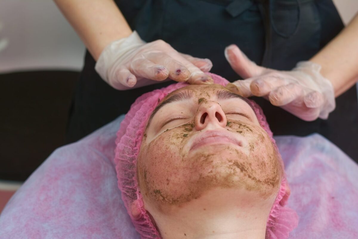 Vaznost peelinga po ljeti Vaznost peelinga po ljeti