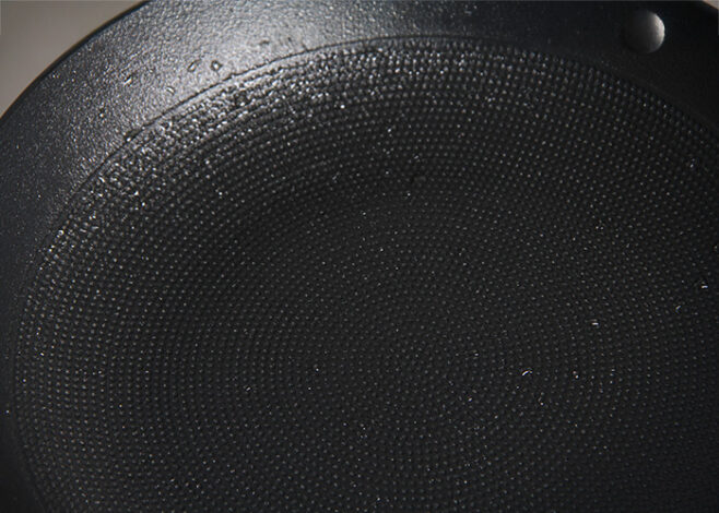 IRON AGE FRYPAN IMG 9074 658x470