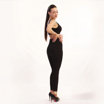 slender star pants model